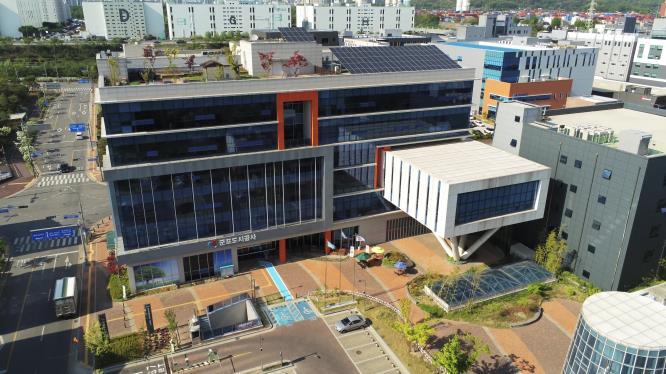 군포도시공사, 수영강습반 수료제 시행.jpg